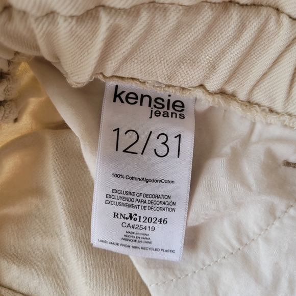 Kensie Cream Paperbag Wide Leg Crop Jeans - Picture 9 of 16